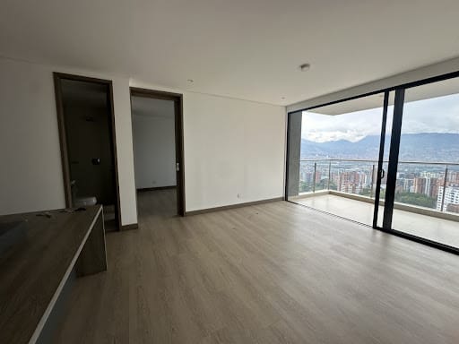 Apartamento de 2 alcobas en arriendo en Los Balsos, Medellín, 95 m² · foto 13 de 13