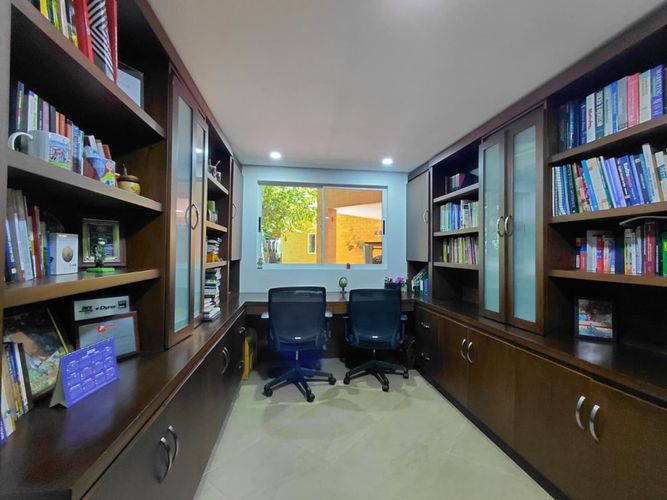 Casa de 4 alcobas en venta en El Campestre, Medellín, 300 m² · foto 16 de 24