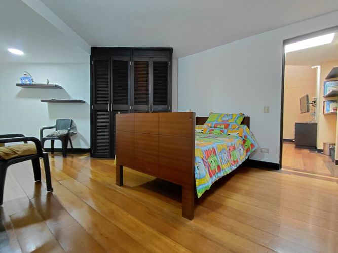 Casa de 4 alcobas en venta en El Campestre, Medellín, 300 m² · foto 18 de 24