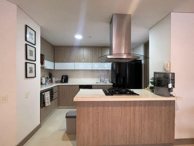 Apartamento de 3 alcobas en venta en Las Vegas, Envigado, 120 m² · foto 7 de 11