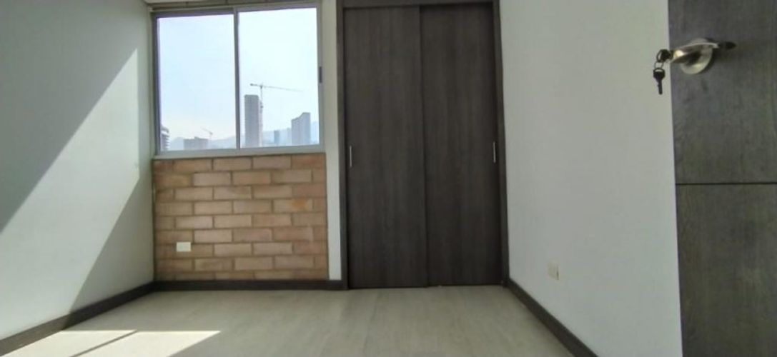 Apartamento de 3 alcobas en venta en Mayorca, Sabaneta, 67 m² · foto 9 de 12