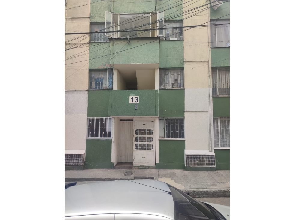 Apartamento en venta en India Catalina, Bogotá · foto 2 de 12