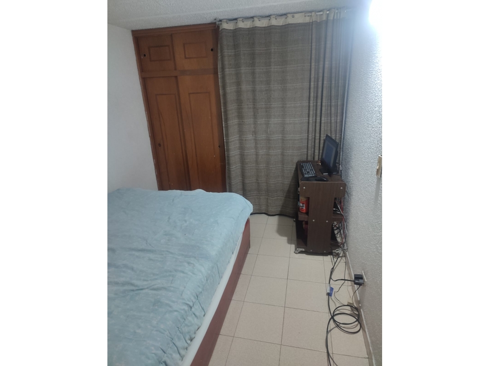 Apartamento en venta en India Catalina, Bogotá · foto 7 de 12