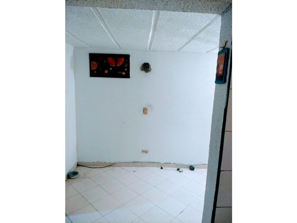 Apartamento en venta en India Catalina, Bogotá · foto 8 de 12