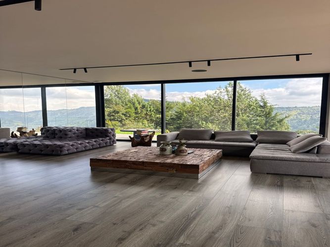 Casa de 5 alcobas en venta en Centro, Rionegro, 790 m² · foto 13 de 24