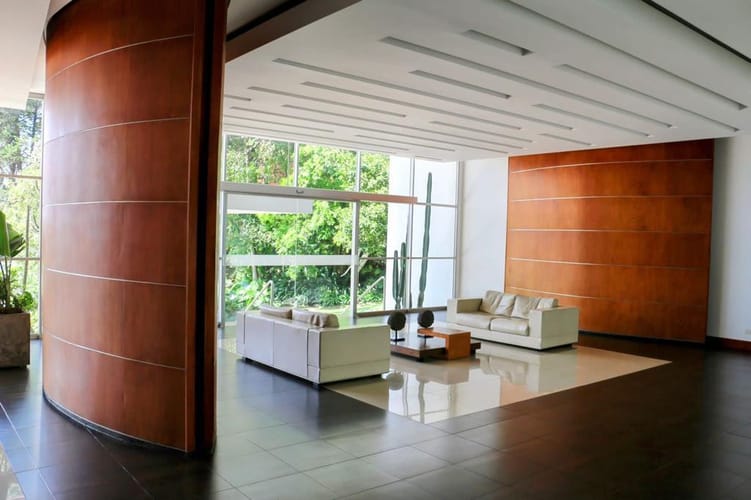 Apartamento de 4 alcobas en venta en El Tesoro, Medellín, 408 m² · foto 13 de 17