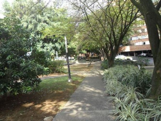 Apartamento de 3 alcobas en venta en Conquistadores, Medellín, 127 m² · foto 18 de 19