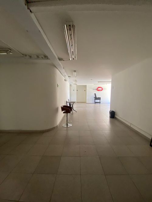 Local en venta en Caicedo, Medellín, 700 m² · foto 4 de 24