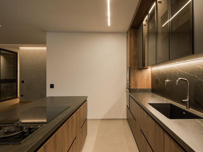 Apartamento de 4 alcobas en venta en El Campestre, Medellín, 240 m² · foto 6 de 13