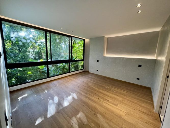 Apartamento de 4 alcobas en venta en El Campestre, Medellín, 240 m² · foto 8 de 13