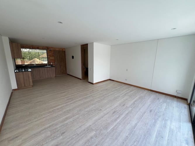 Apartaestudio en venta en Vía Las Palmas, Envigado, 47 m² · foto 2 de 12