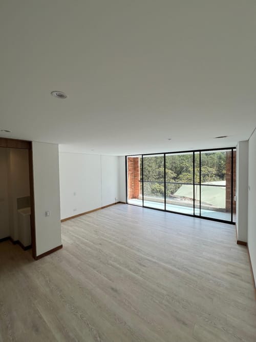 Apartaestudio en venta en Vía Las Palmas, Envigado, 47 m² · foto 4 de 12