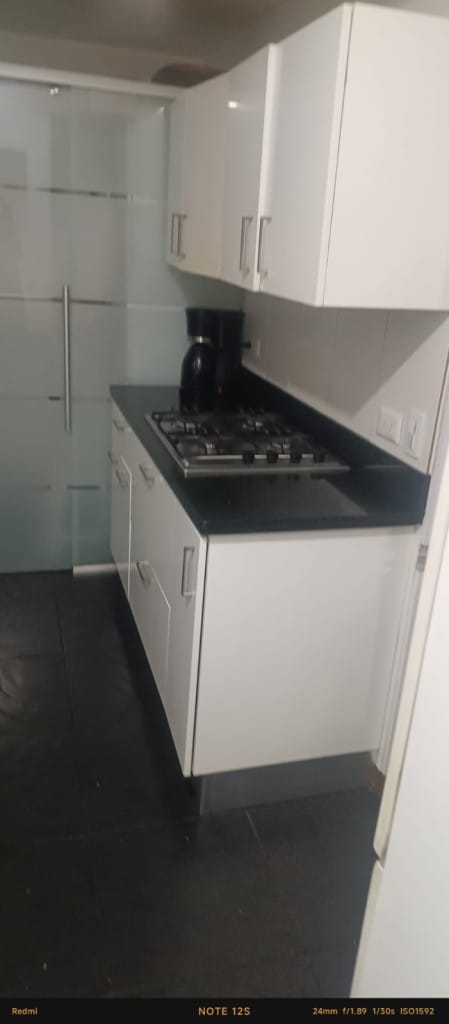 Apartamento de 4 alcobas en venta en Belén Rosales, Medellín, 151 m² · foto 2 de 24