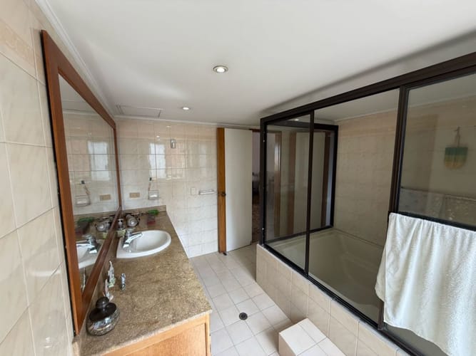 Apartamento de 4 alcobas en venta en Bolivariana, Medellín, 264 m² · foto 19 de 21