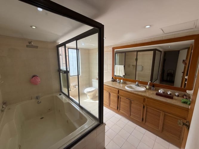 Apartamento de 4 alcobas en venta en Bolivariana, Medellín, 264 m² · foto 20 de 21