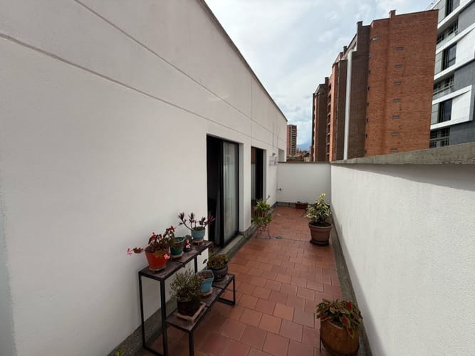 Apartamento de 4 alcobas en venta en Bolivariana, Medellín, 264 m² · foto 21 de 21