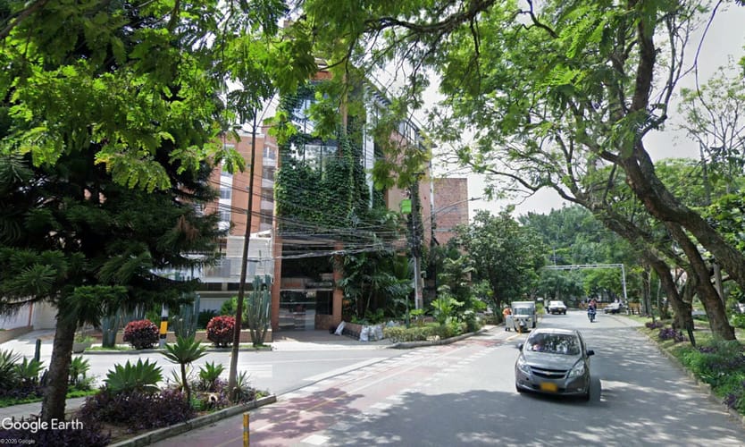 Edificio en venta en Conquistadores, Medellín, 1280 m² · foto 3 de 10