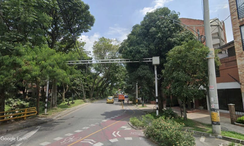 Edificio en venta en Conquistadores, Medellín, 1280 m² · foto 6 de 10