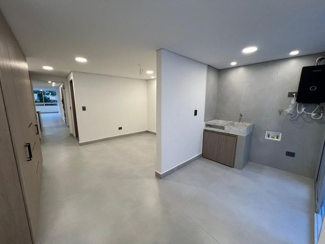 Apartamento de 3 alcobas en venta en Las Acacias, Medellín, 170 m² · foto 22 de 24