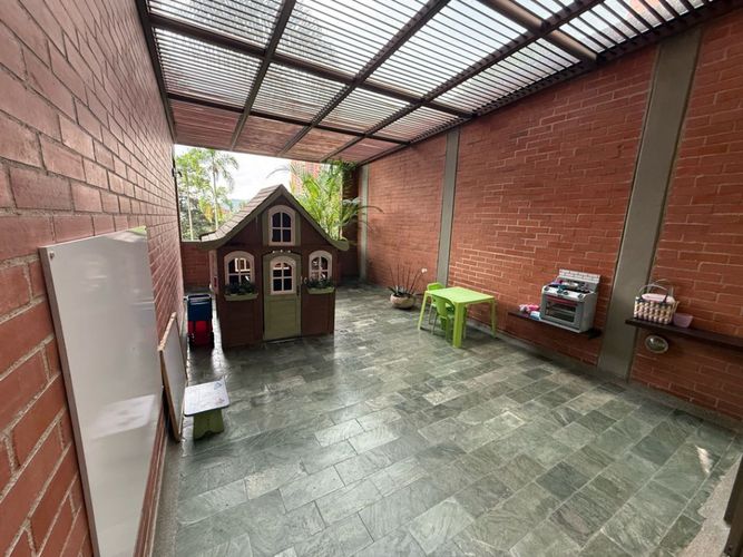 Apartamento de 3 alcobas en venta en La Calera, Medellín, 280 m² · foto 19 de 21