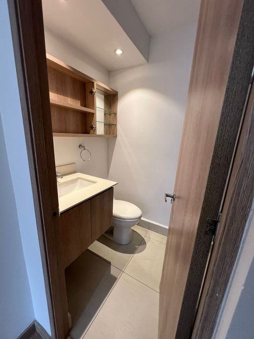 Apartamento en venta en Loma De San Jose, Sabaneta · foto 11 de 11