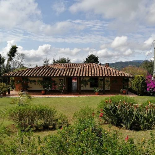 Finca en venta en Las Vegas, Envigado, 287 m² · foto 2 de 24