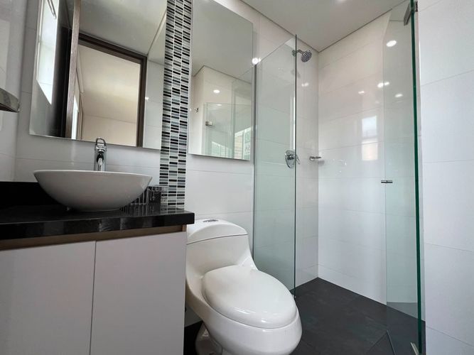 Apartamento de 3 alcobas en arriendo en El Poblado, Medellín, 125 m² · foto 17 de 19