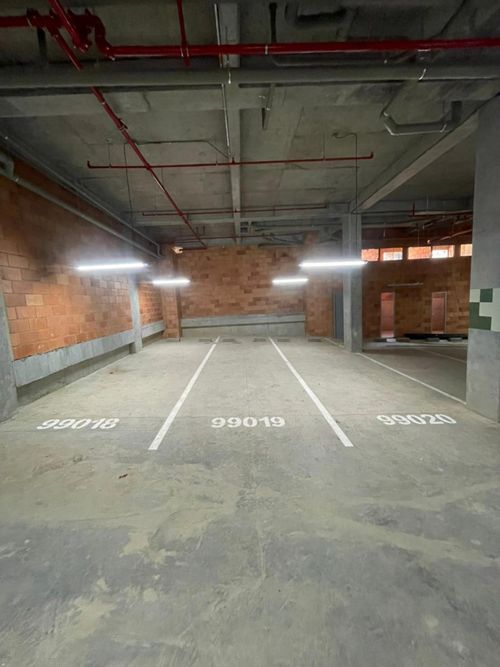 Apartamento de 1 alcoba en venta en El Poblado, Medellín, 73 m² · foto 10 de 13