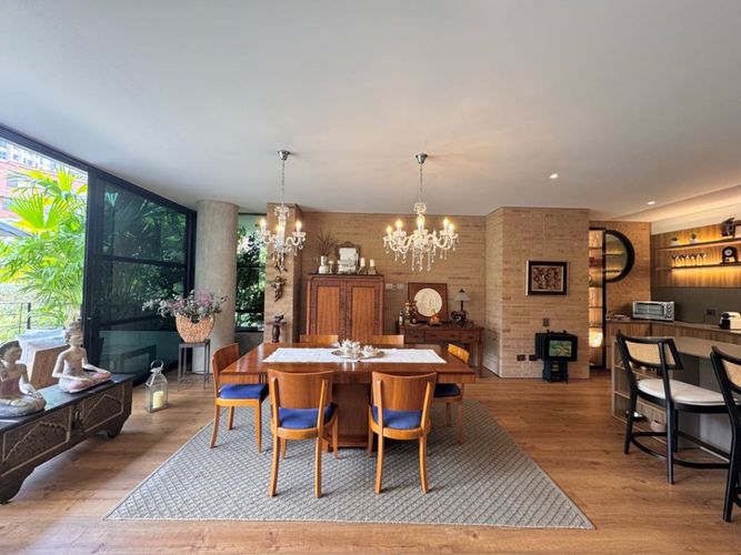 Apartamento de 3 alcobas en venta en Provenza, Medellín, 250 m² · foto 13 de 17