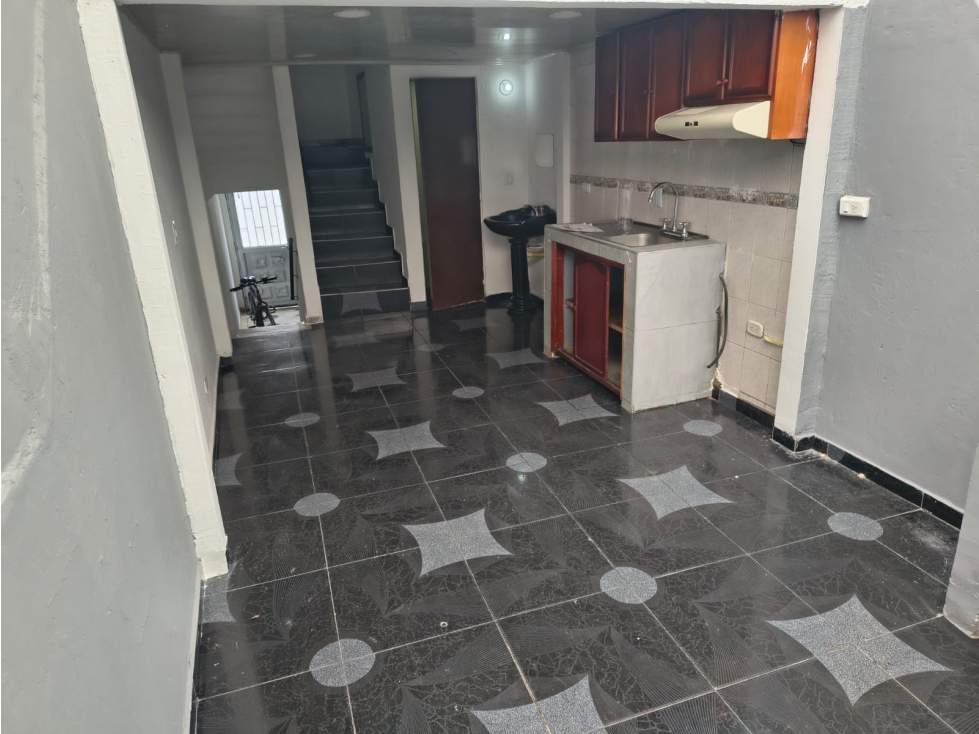 Casa en venta en India Catalina, Bogotá · foto 3 de 11
