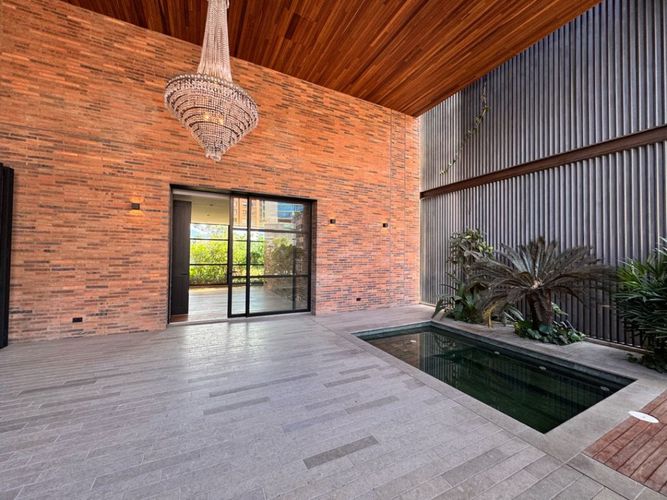Apartamento de 3 alcobas en venta en Provenza, Medellín, 308 m² · foto 13 de 14