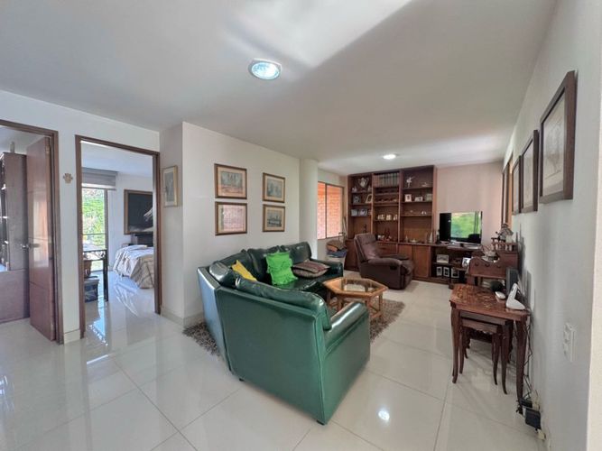 Apartamento de 3 alcobas en venta en El Poblado, Medellín, 144 m² · foto 8 de 15