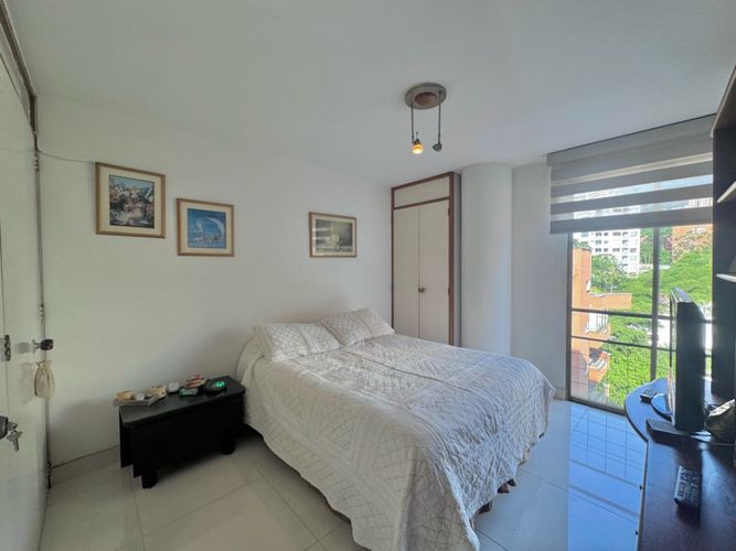 Apartamento de 3 alcobas en venta en El Poblado, Medellín, 144 m² · foto 12 de 15