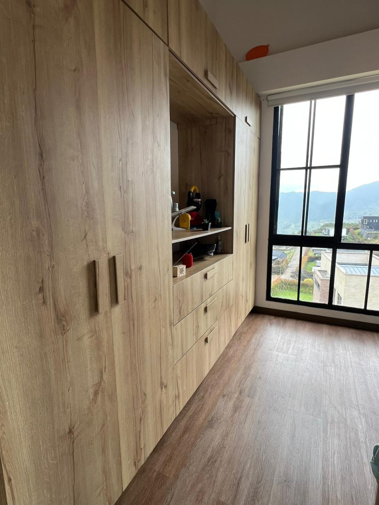 Casa en venta en Loma Del Escobero, Envigado · foto 5 de 20
