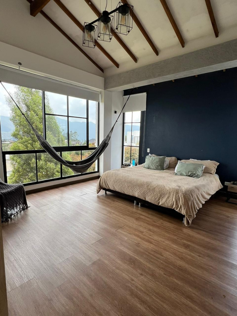 Casa en venta en Loma Del Escobero, Envigado · foto 15 de 20