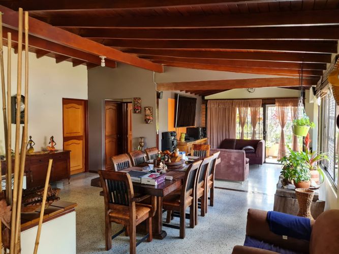 Casa de 4 alcobas en venta en Belen Malibu, Medellín, 208 m² · foto 6 de 20
