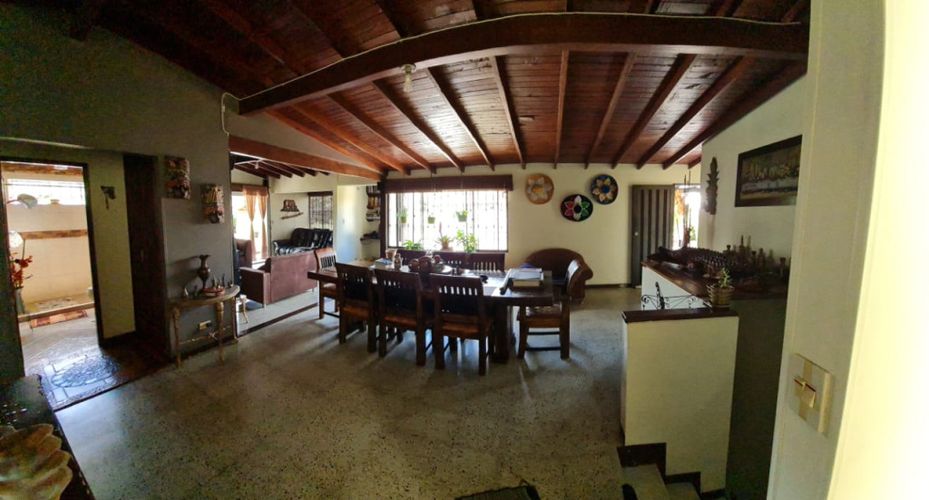 Casa de 4 alcobas en venta en Belen Malibu, Medellín, 208 m² · foto 8 de 20
