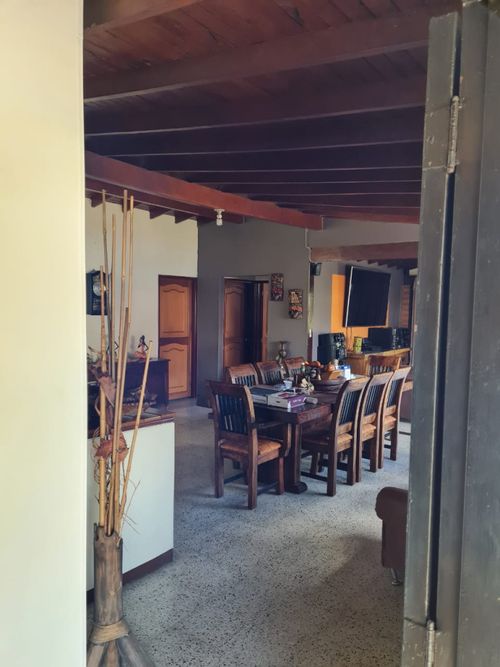 Casa de 4 alcobas en venta en Belen Malibu, Medellín, 208 m² · foto 10 de 20