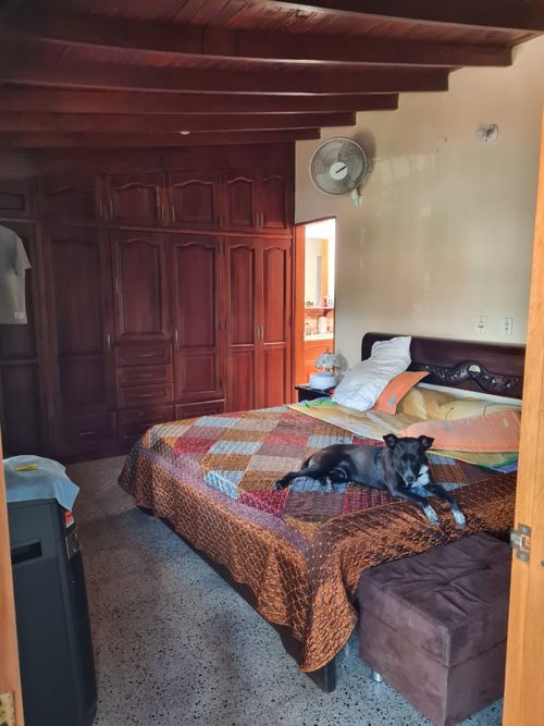 Casa de 4 alcobas en venta en Belen Malibu, Medellín, 208 m² · foto 13 de 20