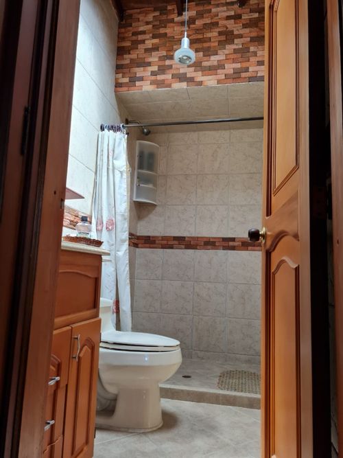 Casa de 4 alcobas en venta en Belen Malibu, Medellín, 208 m² · foto 15 de 20
