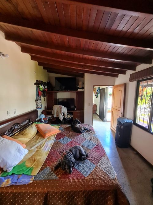 Casa de 4 alcobas en venta en Belen Malibu, Medellín, 208 m² · foto 18 de 20