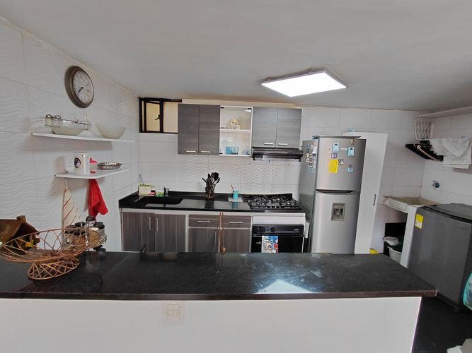 Apartamento de 2 alcobas en arriendo en Cedritos, Bogotá, 87 m² · foto 6 de 16