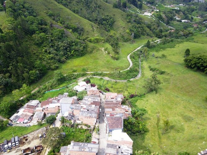 Lote en venta en Manizales, 25765 m² · foto 3 de 15