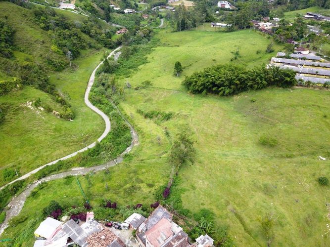 Lote en venta en Manizales, 25765 m² · foto 6 de 15