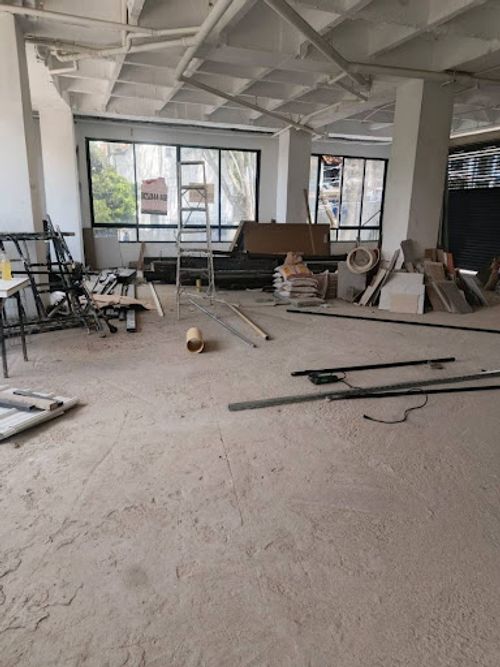 Local en arriendo en La Pilarica, Medellín, 300 m² · foto 2 de 3