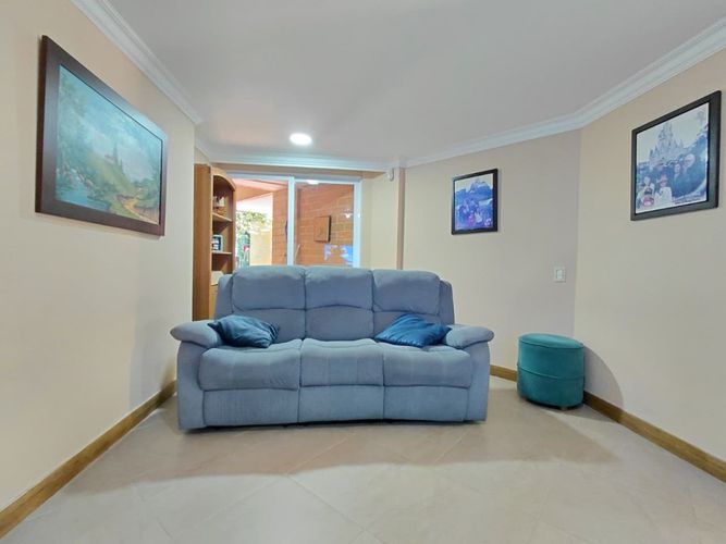 Casa de 4 alcobas en venta en El Poblado, Medellín, 300 m² · foto 8 de 24