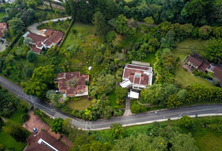 Casa de 4 alcobas en venta en Las Palmas, Medellín, 586 m² · foto 4 de 15