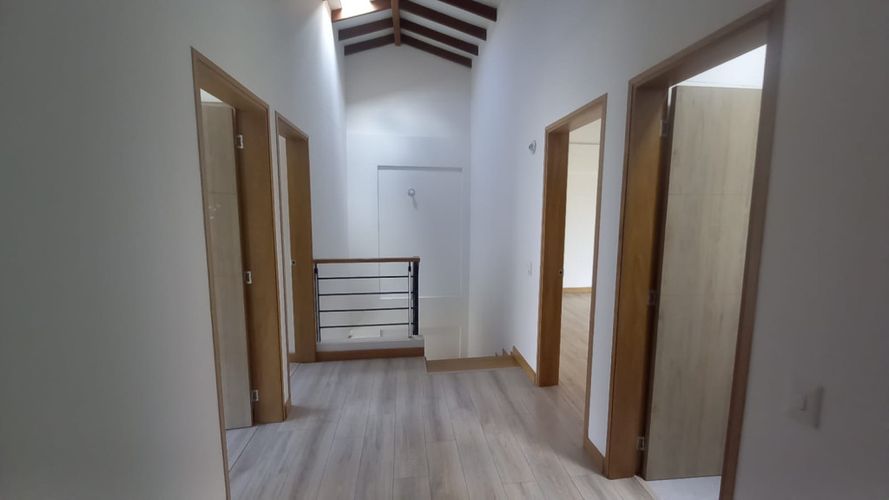Casa de 3 alcobas en venta en Centro, Rionegro, 136 m² · foto 8 de 24