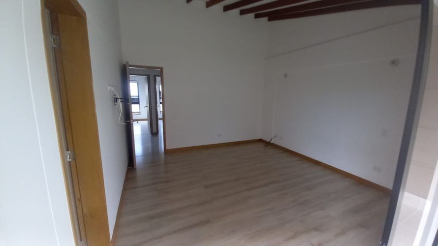 Casa de 3 alcobas en venta en Centro, Rionegro, 136 m² · foto 10 de 24
