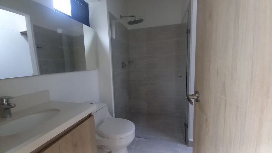 Casa de 3 alcobas en venta en Centro, Rionegro, 136 m² · foto 16 de 24
